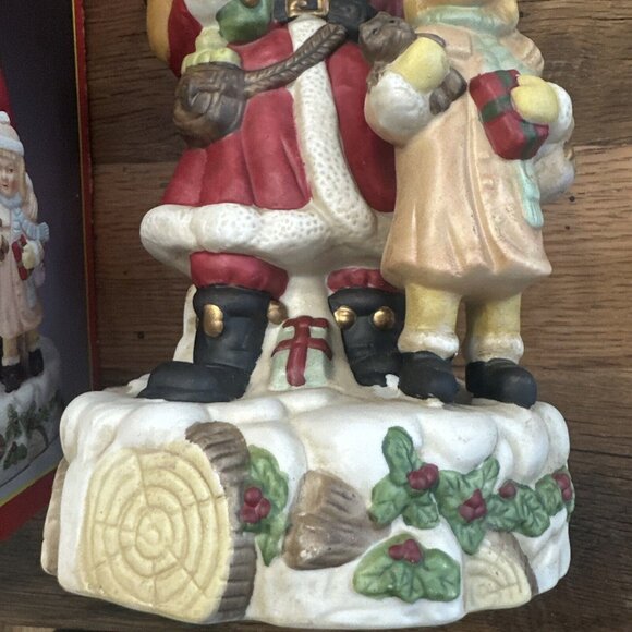 Share The Joy Vintage Musical Porcelain Santa - Picture 4 of 9